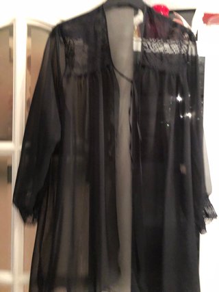 Camisola tul con encaje negro