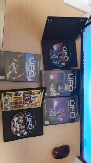 UFO: ¡Los Aliens Han Llegado a la Tierra! DVD