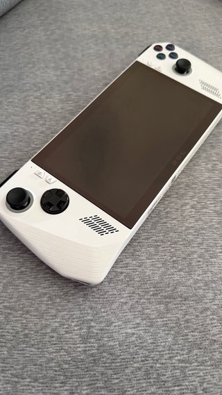 Asus ROG Ally Z1 Extreme Nueva