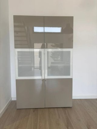 Aparador Ikea Beige y Transparente
