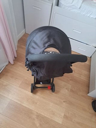 Silla de paseo YoYa (copia YoYo) Negra