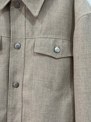 Chaqueta Zara efecto lino beige