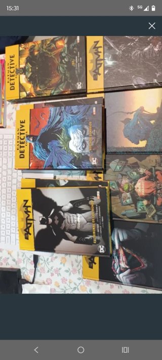 BATMAN SAGA SCOTT SNYDER ECC DC COMICS