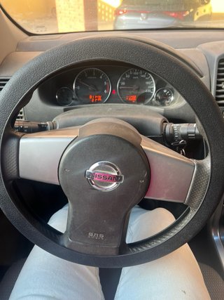 Nissan Pathfinder 2012