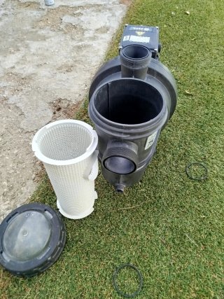 Bomba Piscina Espa Negra y Blanca