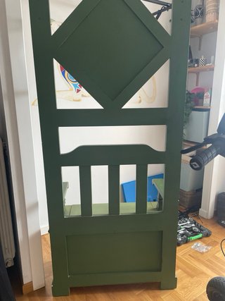 Perchero zapatero con baúl verde hecho a mano