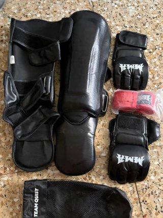 Protecciones MMA Manos y Piernas