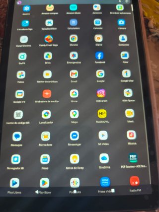 Tablet 128 GB con Teclado Casi Nueva