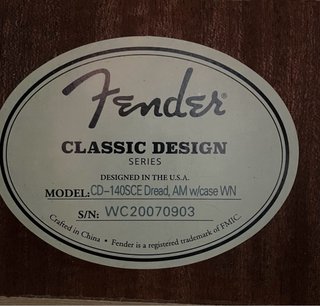 Fender CD-140SCE Dreadnought Guitarra Acústica