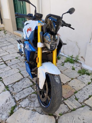 BMW Naked Moto Blu/Bianca