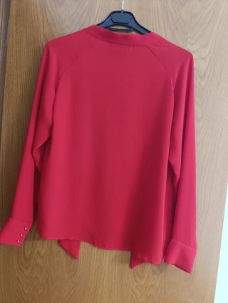 Blusa roja ZARA BASIC con lazada