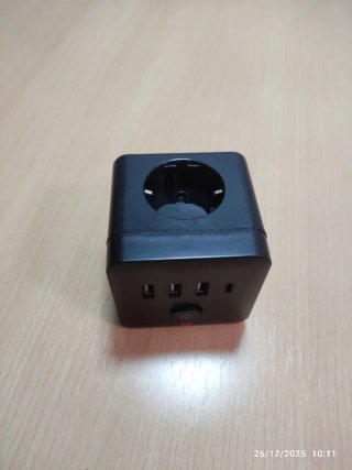 Regleta Cubo con enchufes USB Nuevo