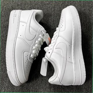 Nike Air Force 1 Talla 37.5 Blancas
