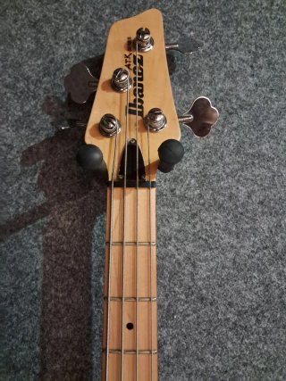 Bajo Ibanez ATK300 Japón