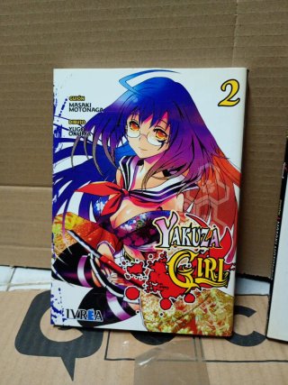Yakuza girl: serie de manga de dos tomos