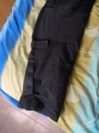 Pantalón de moto negro