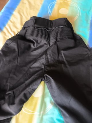 Pantalón de moto negro
