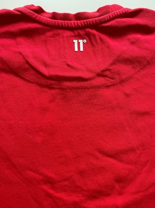 Camiseta Eleven Degrees Roja
