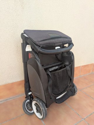 Bugaboo Ant + reposapiés + capazo blando