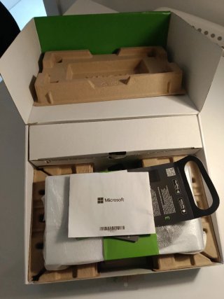 Xbox Series S Bianca con 2 controller