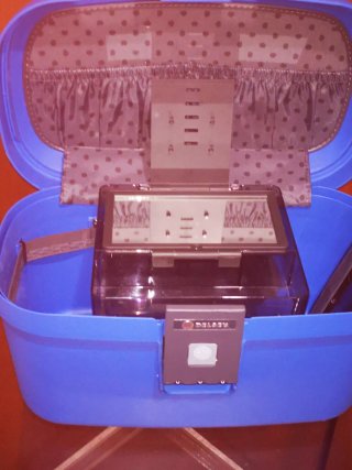 Beauty case rigido Diesel con combinazione