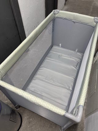 Cuna de viaje Asalvo Baby + colchón