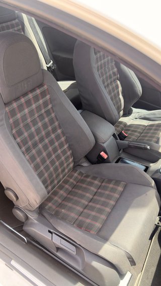 Volkswagen Golf GTI V 2.0 TFSI 200 CV –Muy cuidado