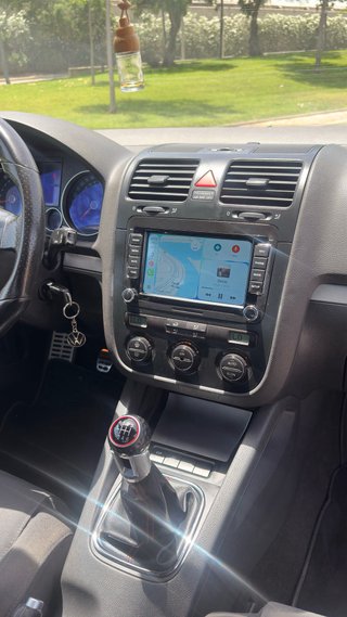 Volkswagen Golf GTI V 2.0 TFSI 200 CV –Muy cuidado