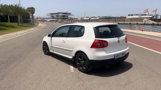 Volkswagen Golf GTI V 2.0 TFSI 200 CV –Muy cuidado