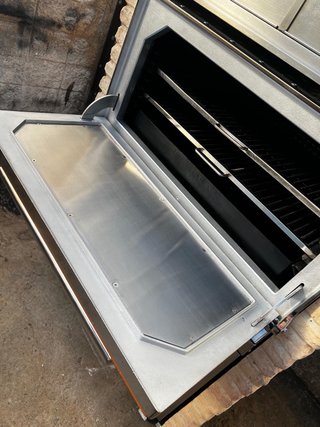 Horno Josper para 170 personas