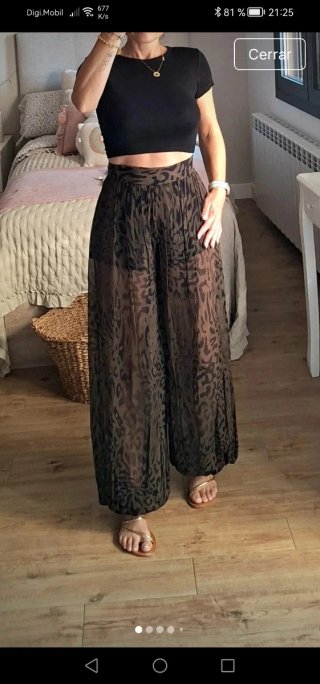 Pantalón ancho estampado Zara