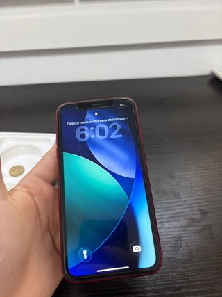 iPhone 11 Rojo 128GB Batería 78%