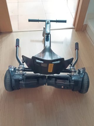 Hoverboard con asiento y luces LED marca evercross
