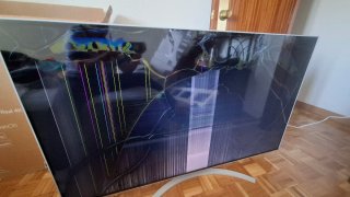 Pantalla rota para piezas
