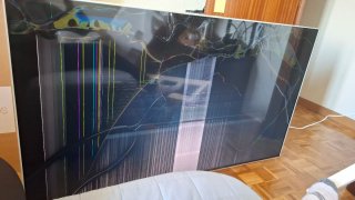 Pantalla rota para piezas