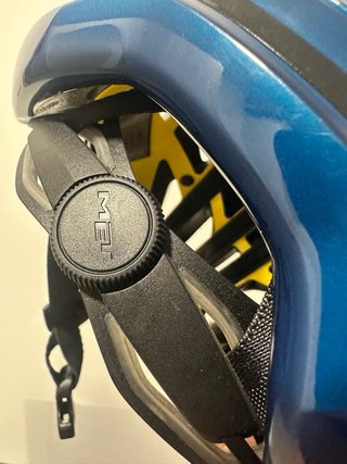 Casco MET Veleno MIPS Taglia M Blu