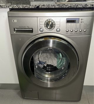 Lavatrice e asciugatrice LG Direct Drive 8kg