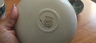 Juego de 2 tazas y platillos antiguos
