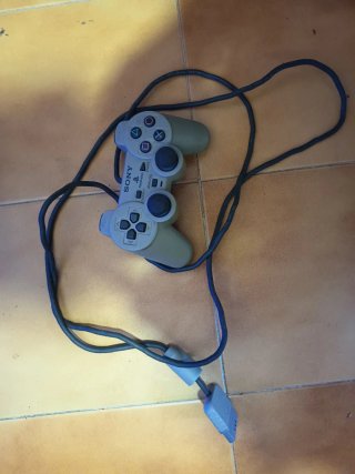 Consola PlayStation 1 + 2 Mandos + Cables