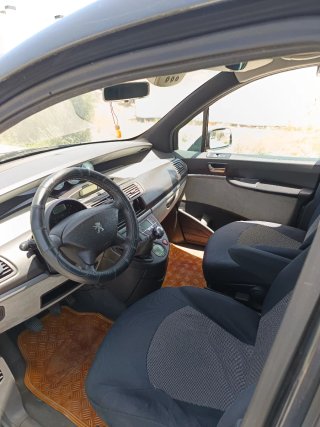 Peugeot 807 2005