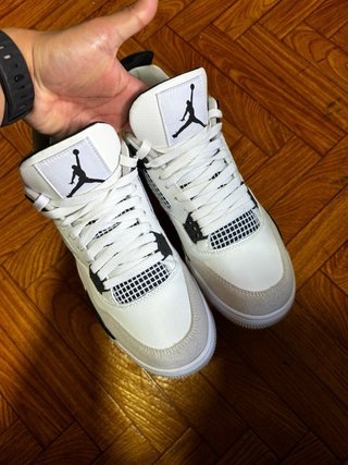 Jordan Retro 4 Blancas y Negras