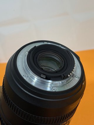 Objetivo Nikon 18-200mm VR II