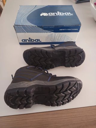 Botas de seguridad Anibal Talla 37 Nuevas