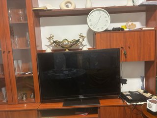 Mueble Vetrina Madera y Cristal