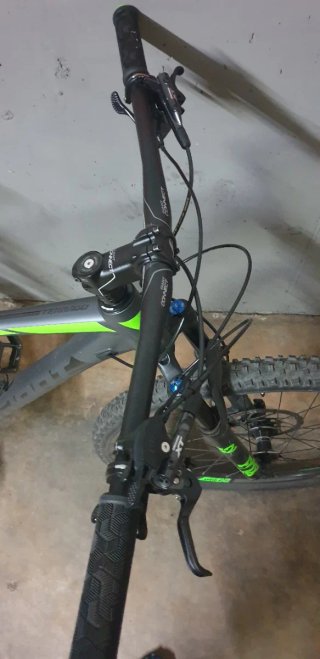 Bicicleta Giant 29ER 1GE Terrango Gris/Verde