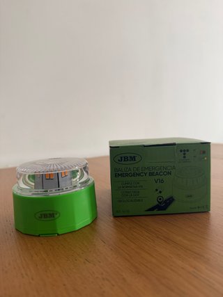 Baliza V16 JBM conectada DGT