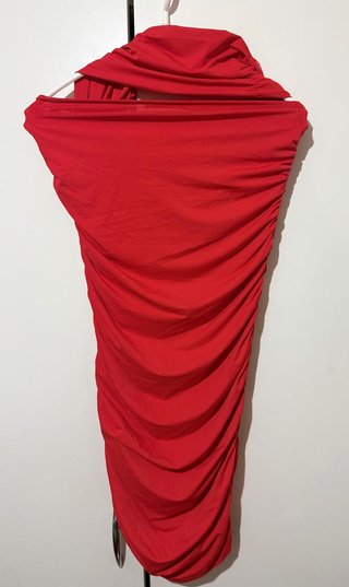 Vestido Zara Rojo Drapeado Asimétrico Talla L