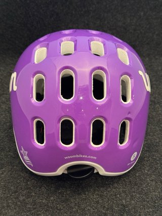 Casco woom para bicicleta