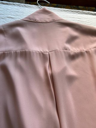 Blusa donna rosa con scollatura e nodo taglia M