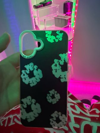 Funda iPhone 16 Plus con diseño